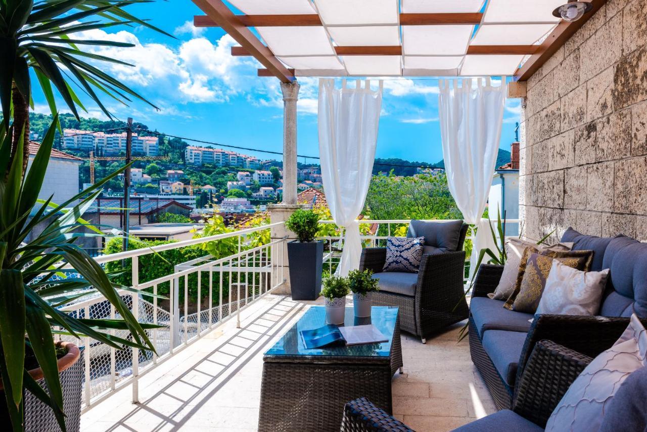 Superior Stunning Apartment Gravosa With A Free Parking Дубровник Экстерьер фото